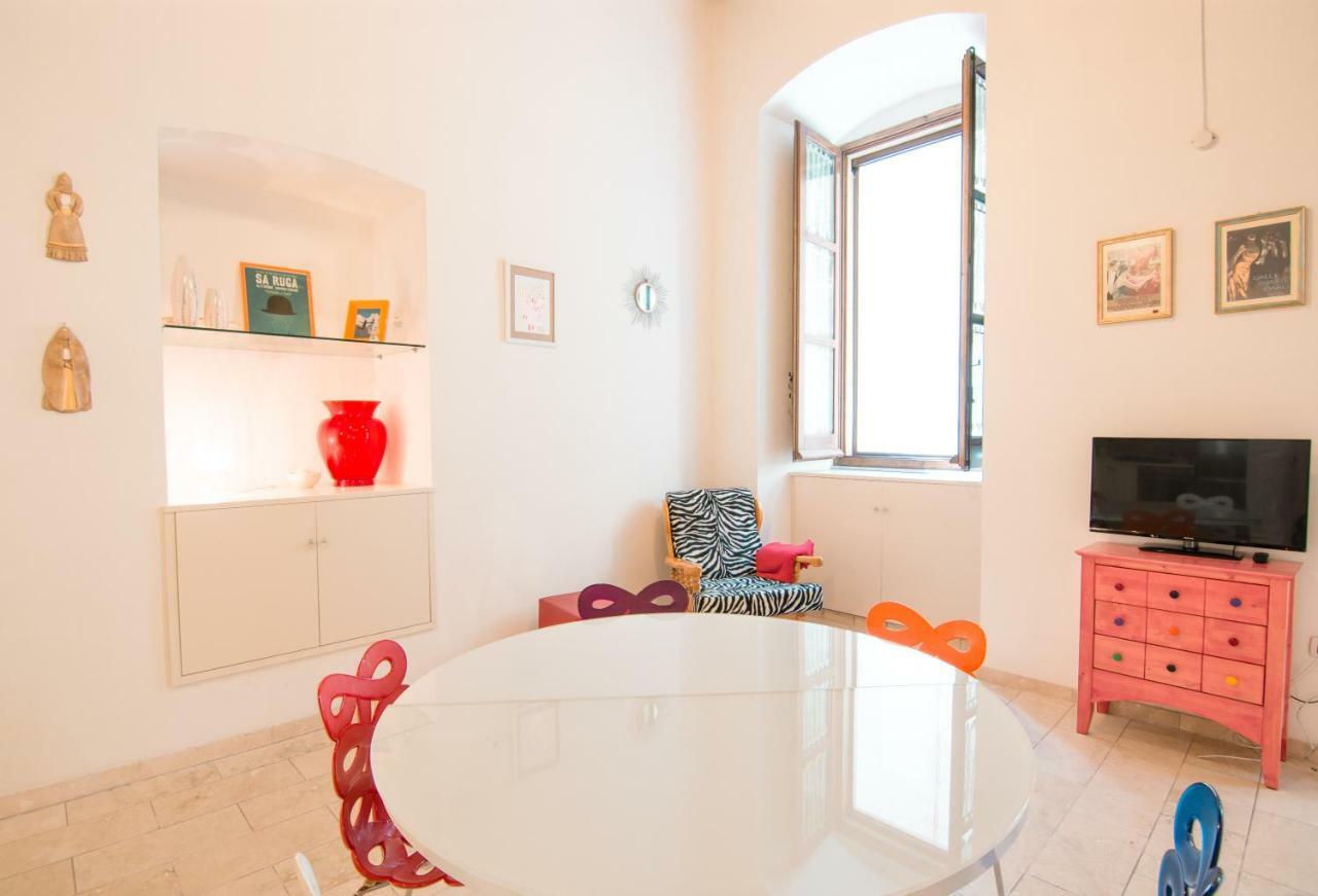 Apartment Modern In Historic Building *